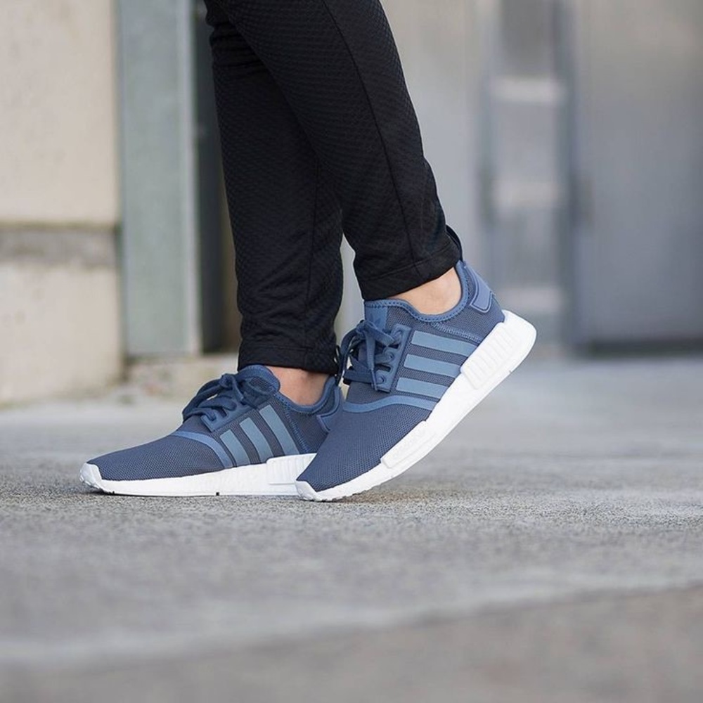 Adidas NMD Navy Size 9.5 Women’s 8 Men’s